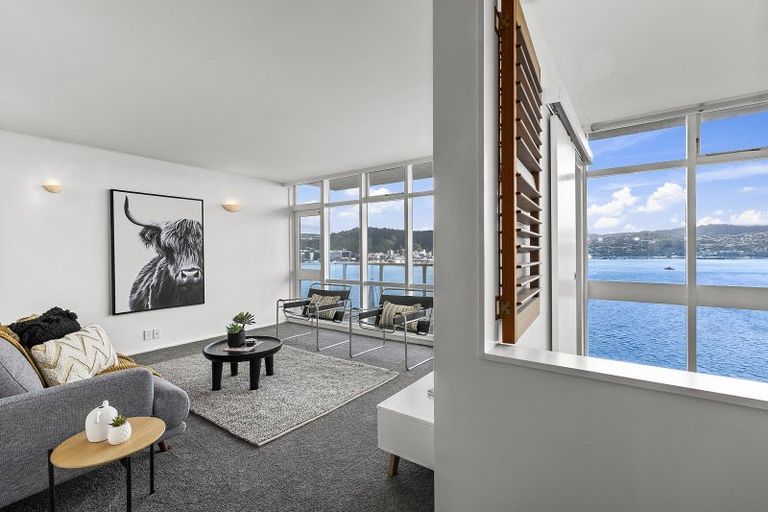 Photo of property in Gateway Apartments, 19 Maida Vale Road, Roseneath, Wellington, 6011