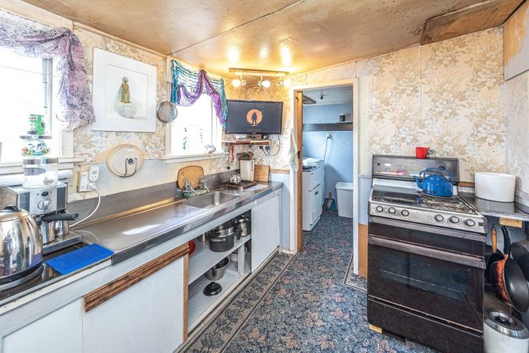 Photo of property in 484 Heads Road, Castlecliff, Whanganui, 4501