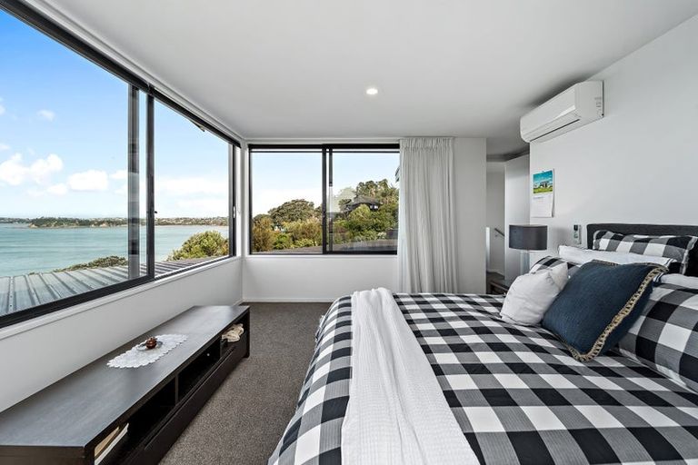 Photo of property in 11a Duncansby Road, Stanmore Bay, Whangaparaoa, 0932
