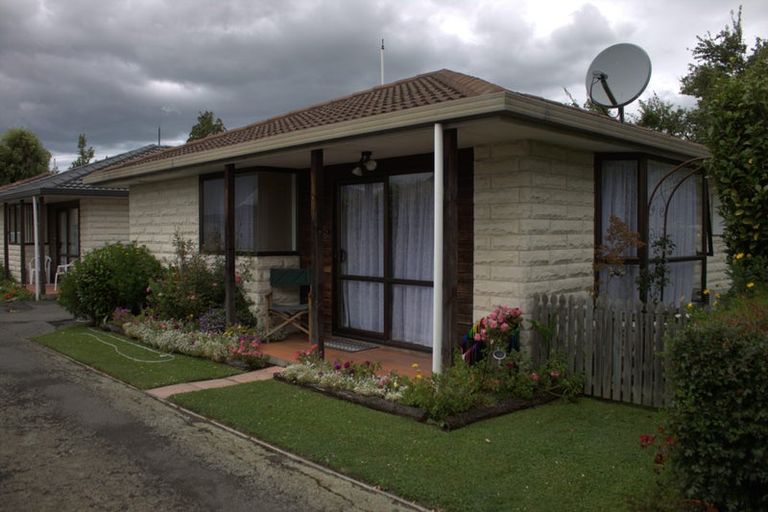 Photo of property in 52b Victoria Street, Rangiora, 7400