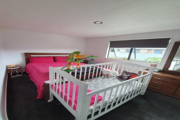 Photo of property in 17 Westhaven Place, Tuakau, 2121