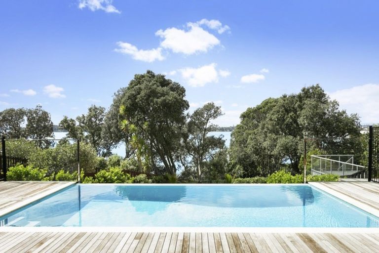 Photo of property in 337 Riddell Road, Glendowie, Auckland, 1071