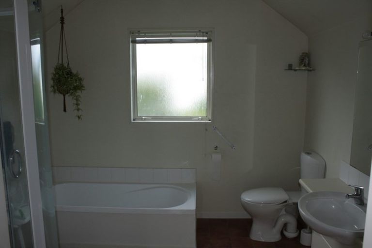 Photo of property in 17a Lothian Street, Ilam, Christchurch, 8041