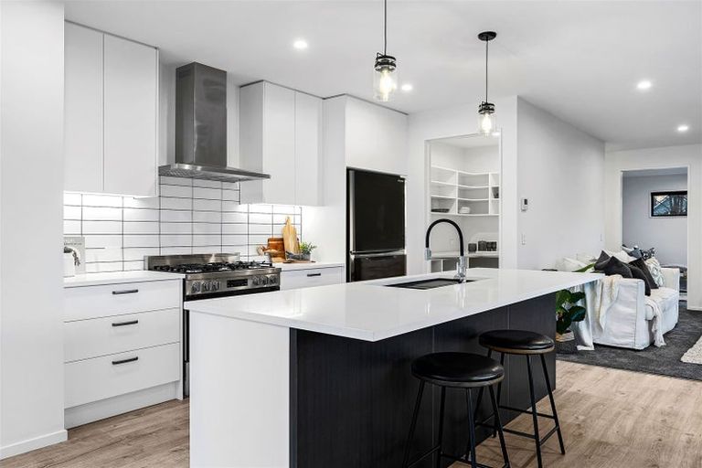 Photo of property in 54 Cross Street, Sefton, 7477