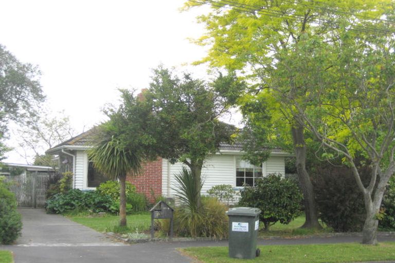 Photo of property in 16 Vauxhall Street, Bishopdale, Christchurch, 8053