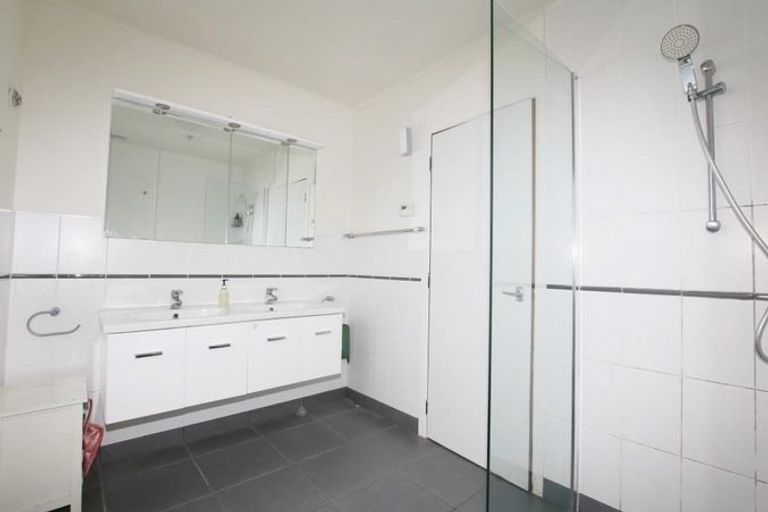 Photo of property in 5 Orne Street, Torbay, Auckland, 0630