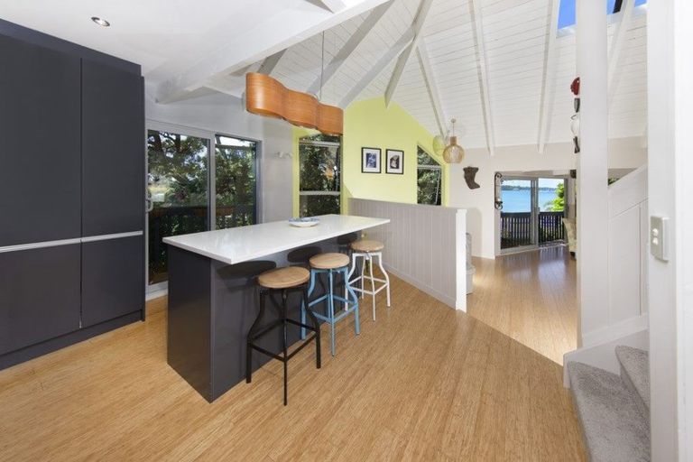 Photo of property in 1/91 Princes Street, Northcote Point, Auckland, 0627