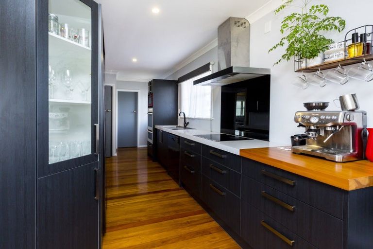 Photo of property in 14 Hildreth Street, Trentham, Upper Hutt, 5018