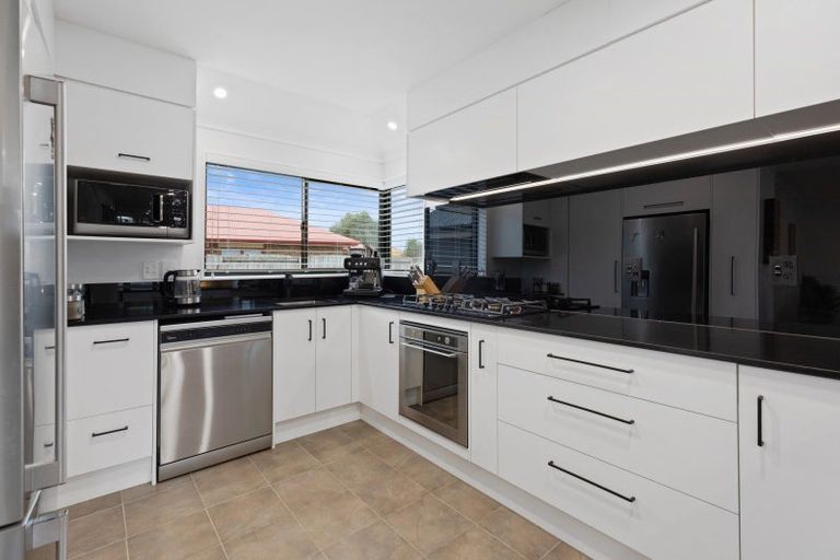 Photo of property in 5 Lamia Grove, Papamoa Beach, Papamoa, 3118