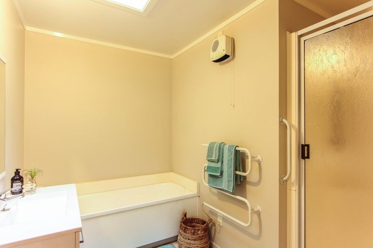 Photo of property in 35b Holland Street, Glenholme, Rotorua, 3010