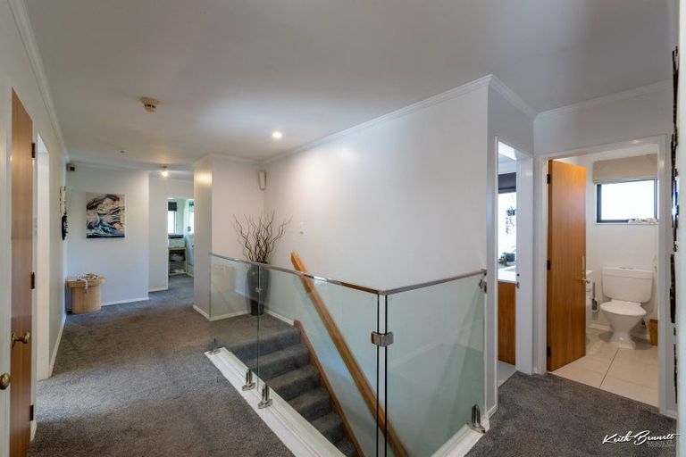 Photo of property in 243 Katherine Mansfield Drive, Whitemans Valley, Upper Hutt, 5371