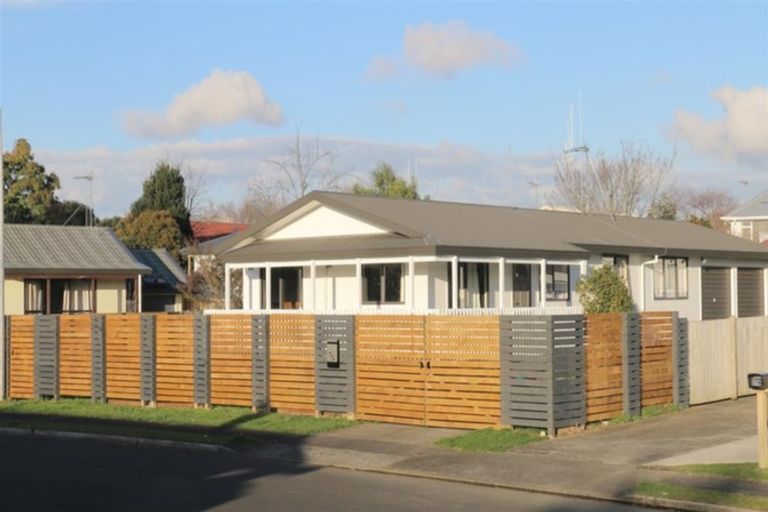 Photo of property in 25 Caulfield Place, Nawton, Hamilton, 3200