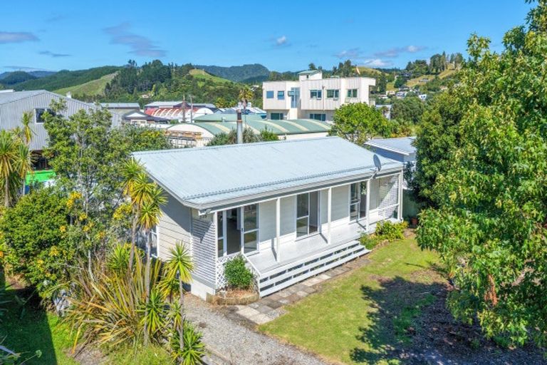 Photo of property in 315 Hetherington Road, Whangamata, 3620