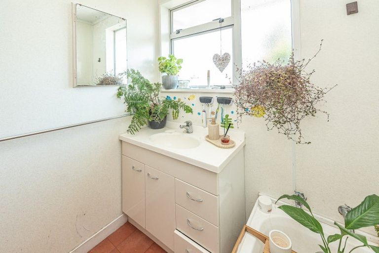 Photo of property in 12a Sydney Place, Whanganui, 4500