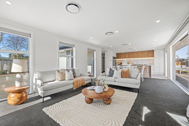 Photo of property in 35 Parsonage Road, Woodend, 7610