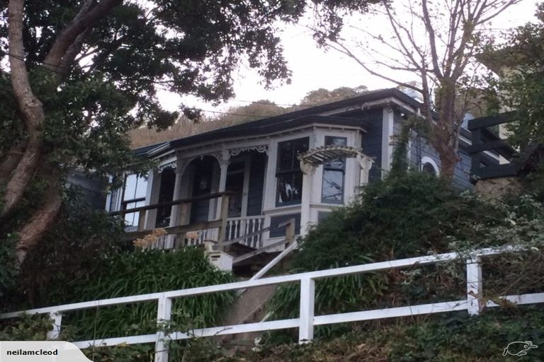 Photo of property in 21 Patanga Crescent, Thorndon, Wellington, 6011