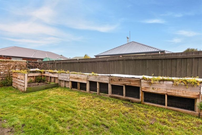 Photo of property in 27 Winsor Crescent, Spreydon, Christchurch, 8024