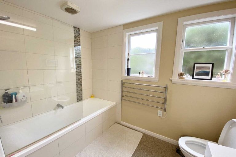 Photo of property in 25 Stoke Street, Sumner, Christchurch, 8081