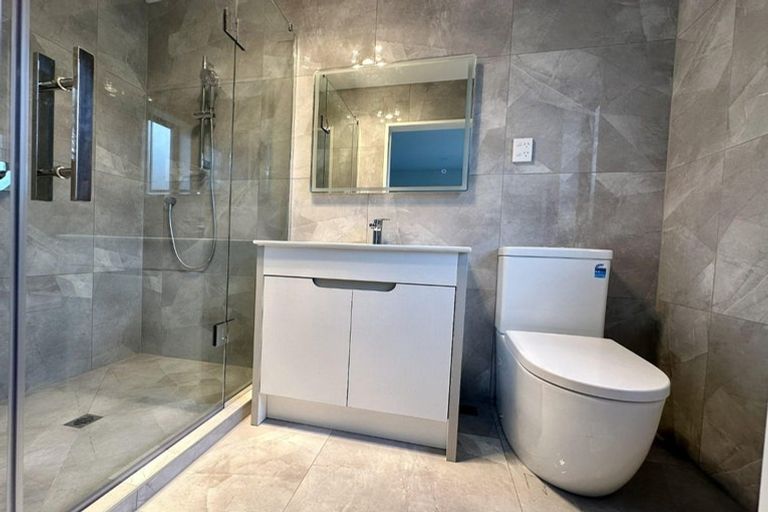 Photo of property in 7a Pinehurst Place, Wattle Downs, Auckland, 2103