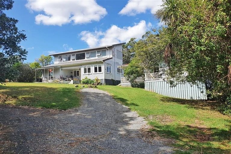 Photo of property in 10 Roys Road, Weymouth, Auckland, 2103