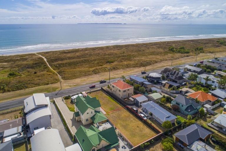 Photo of property in 794b Papamoa Beach Road, Papamoa Beach, Papamoa, 3118
