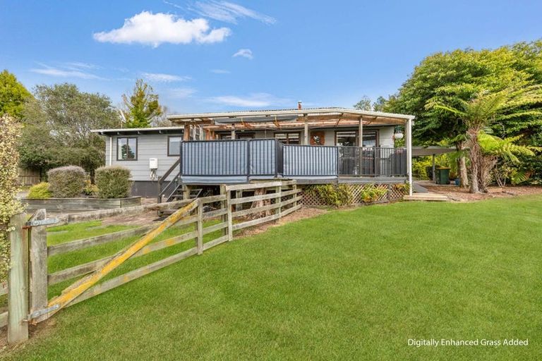 Photo of property in 15 Henare Place, Tihiotonga, Rotorua, 3015