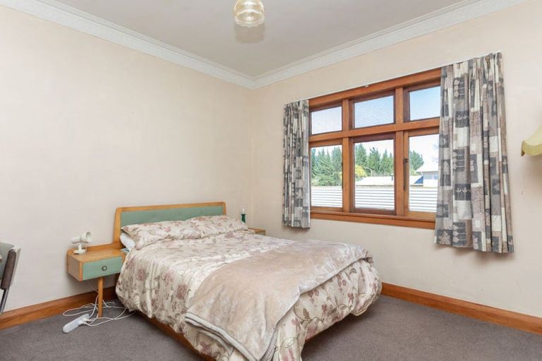 Photo of property in 22 Hunter Street, Dannevirke, 4930