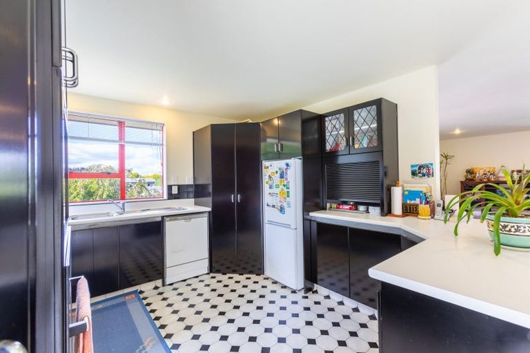 Photo of property in 6 Beedie Street, Dannevirke, 4930