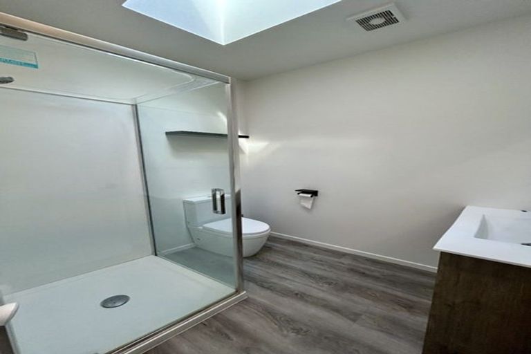 Photo of property in 40d Reeves Road, Pakuranga, Auckland, 2010