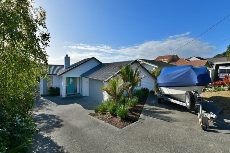Photo of property in 21 Swann Beach Road, Stanmore Bay, Whangaparaoa, 0932