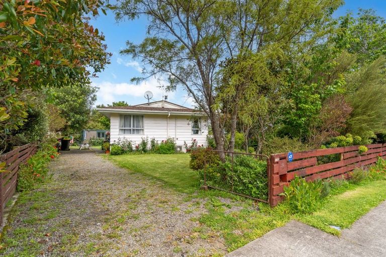 Photo of property in 12 Churchill Crescent, Featherston, 5710