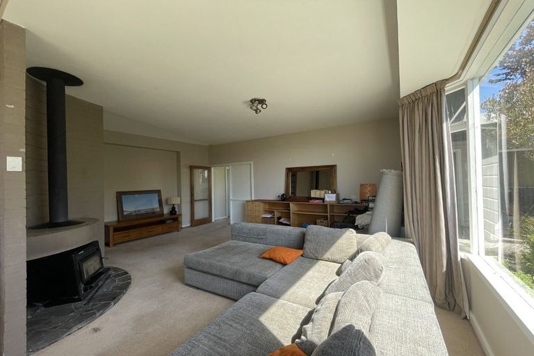 Photo of property in 116 Moncks Spur Road, Redcliffs, Christchurch, 8081