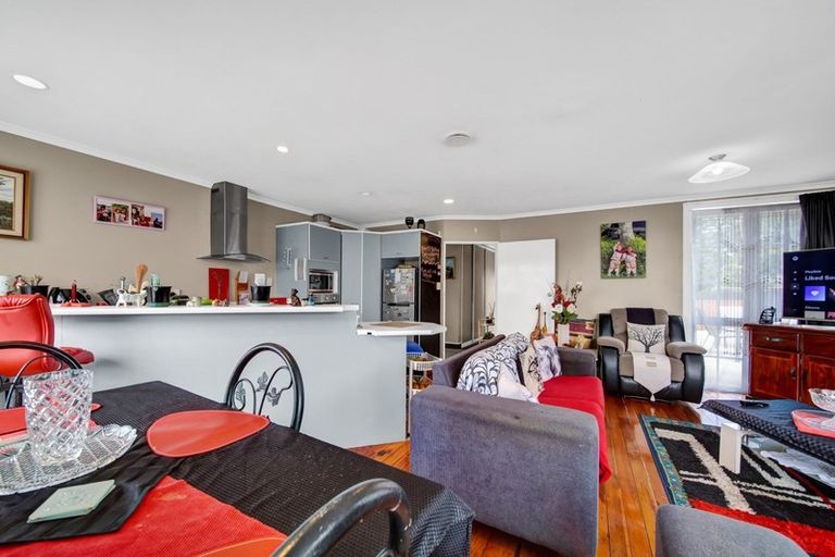 Photo of property in 35 Fantham Street, Hawera, 4610