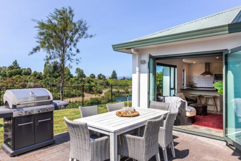 Photo of property in 5/26 Robinson Terrace, Rangatira Park, Taupo, 3330