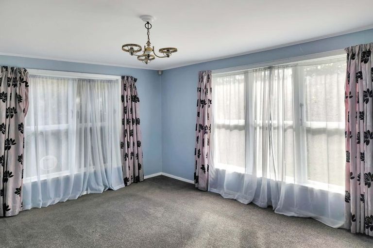 Photo of property in 17 Mchardie Street, Trentham, Upper Hutt, 5018