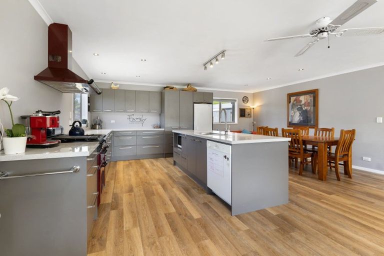 Photo of property in 35 Mcintosh Road, Blackmans, Alexandra, 9391