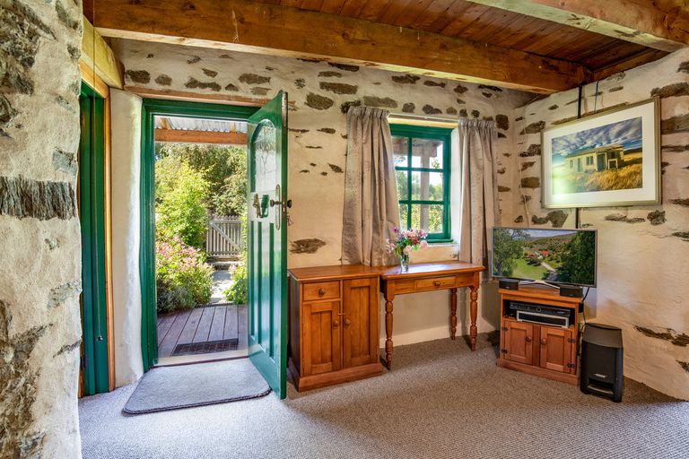 Photo of property in 443a Waikerikeri Vly Road, Waikerikeri, Alexandra, 9391