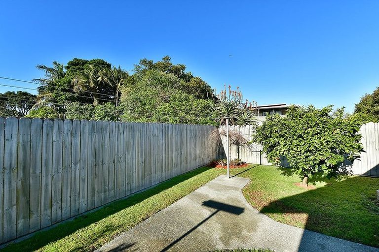 Photo of property in 21 Dunbar Road, Point Wells, Warkworth, 0986
