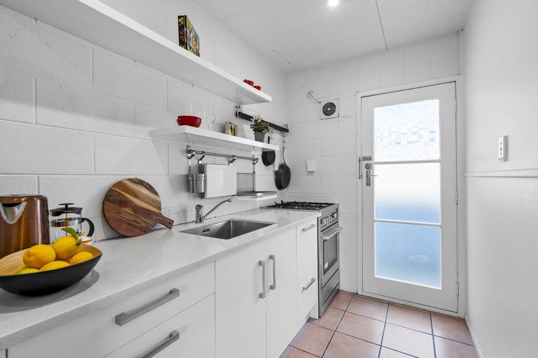 Photo of property in 8/6 Opoia Drive, Hamilton East, Hamilton, 3216