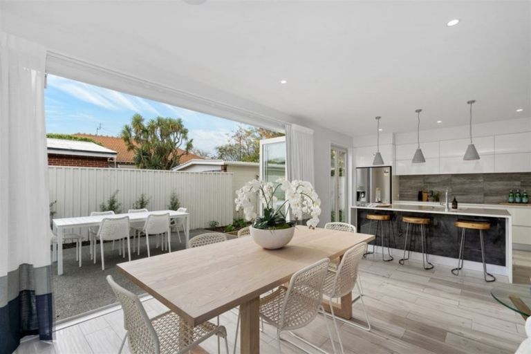 Photo of property in 144 Totara Street, Upper Riccarton, Christchurch, 8041