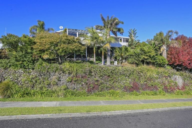 Photo of property in 9 Te Arawa Place, Welcome Bay, Tauranga, 3112