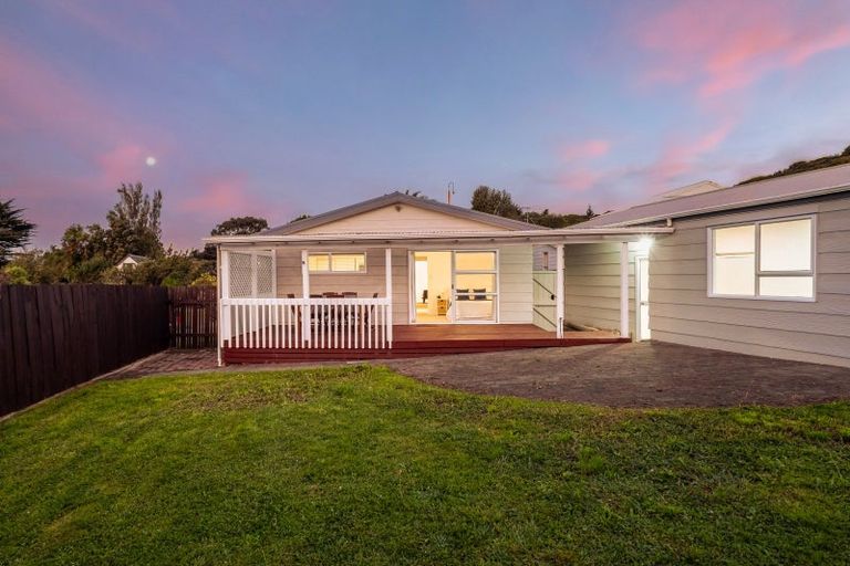 Photo of property in 11 Transom Close, Whitby, Porirua, 5024