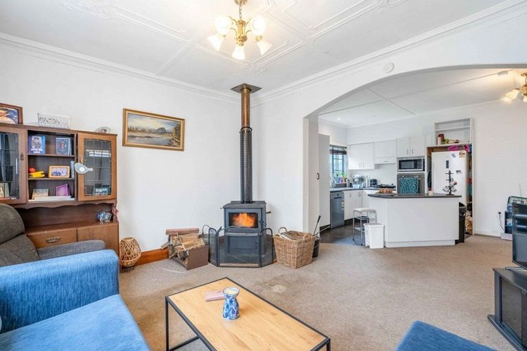 Photo of property in 11 Duncan Street, Tokanui, 9884