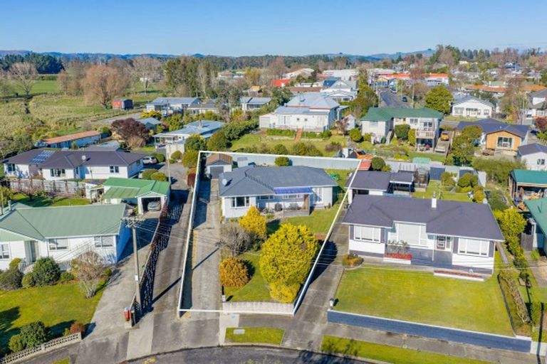 Photo of property in 8 Jull Crescent, Waipukurau, 4200