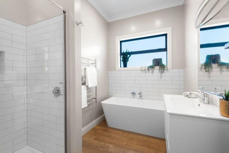 Photo of property in 291 Gladstone Road North, Mosgiel, 9092