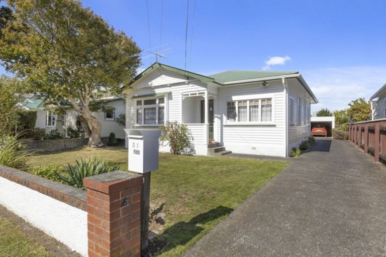 Photo of property in 21 Ariki Street, Boulcott, Lower Hutt, 5010