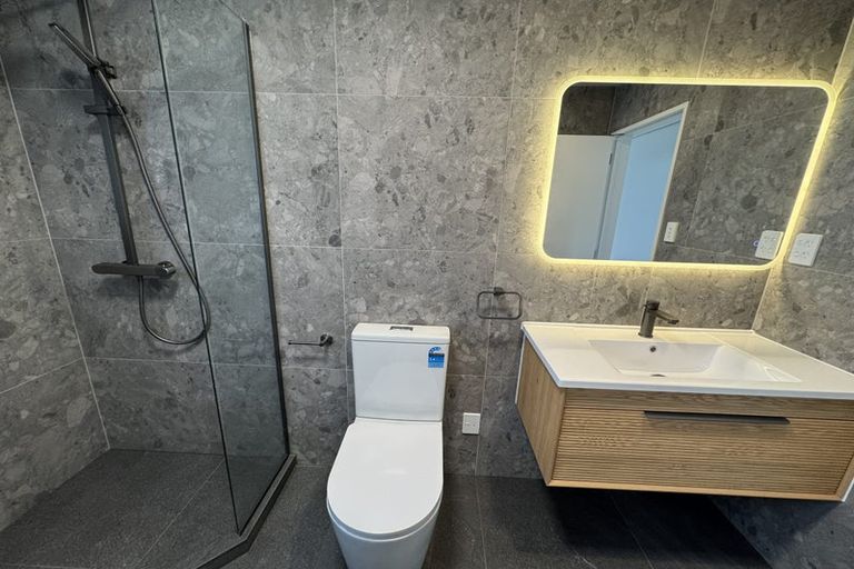 Photo of property in 3a Newstead Avenue, Browns Bay, Auckland, 0632