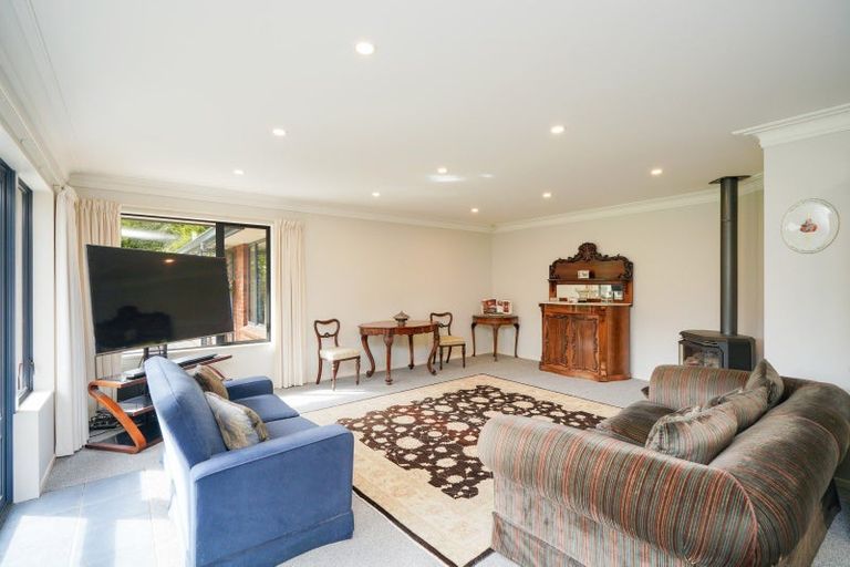 Photo of property in 25 Spence Avenue, Otatara, Invercargill, 9879