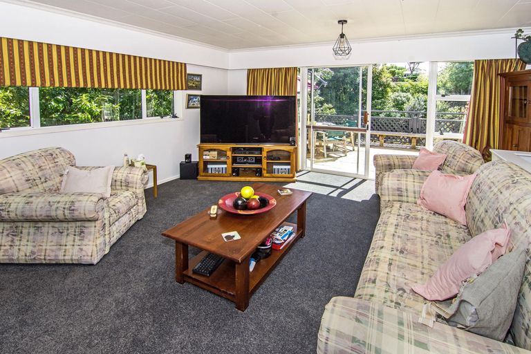 Photo of property in 12 Titoki Street, Lansdowne, Masterton, 5810
