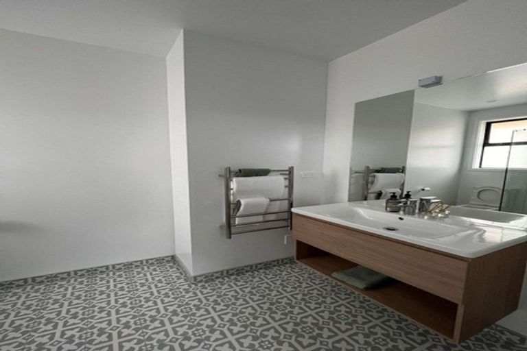 Photo of property in 49 Harakeke Drive, Wharewaka, Taupo, 3330